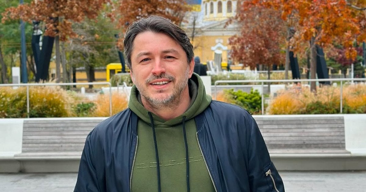 "Родинний момент: Сергій Притула ділиться зворушливим фото з дорослішаючою 8-річною донькою на святковій події".