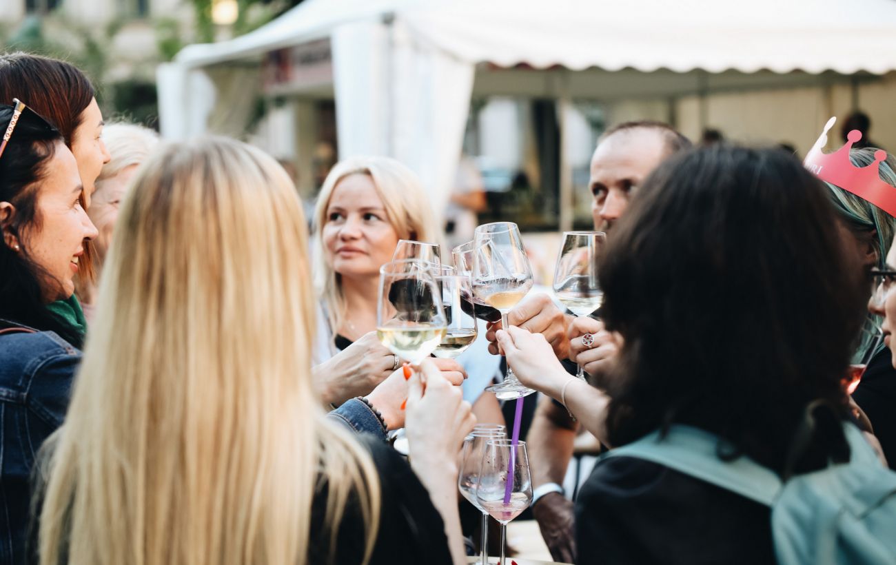 Ювілейний Ukrainian Wine Festival: мистецтво сабражу, підтримка ЗСУ та винороби-майстри своєї справи
